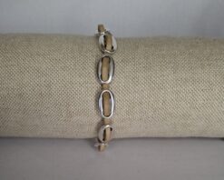 Moniek armband Qoss taupe