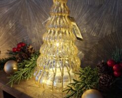 Alternative view of Kerstboom met LED verlichting amber goud
