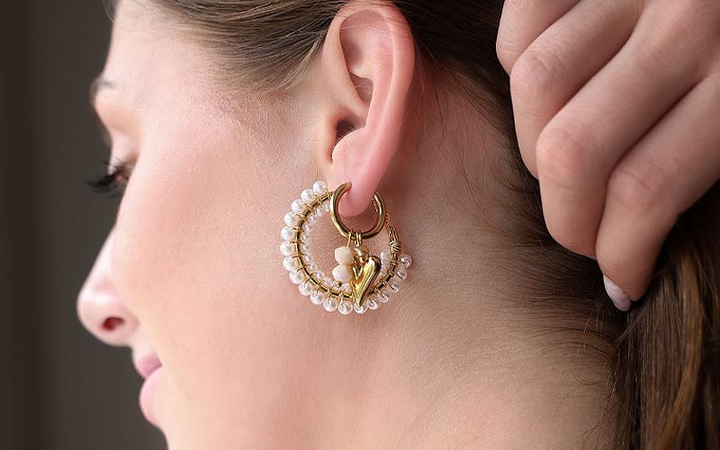 OLEA17302 Guusje 8721206612553 gouden oorbellen I'm dutch 't Oude Huys.jpg 4